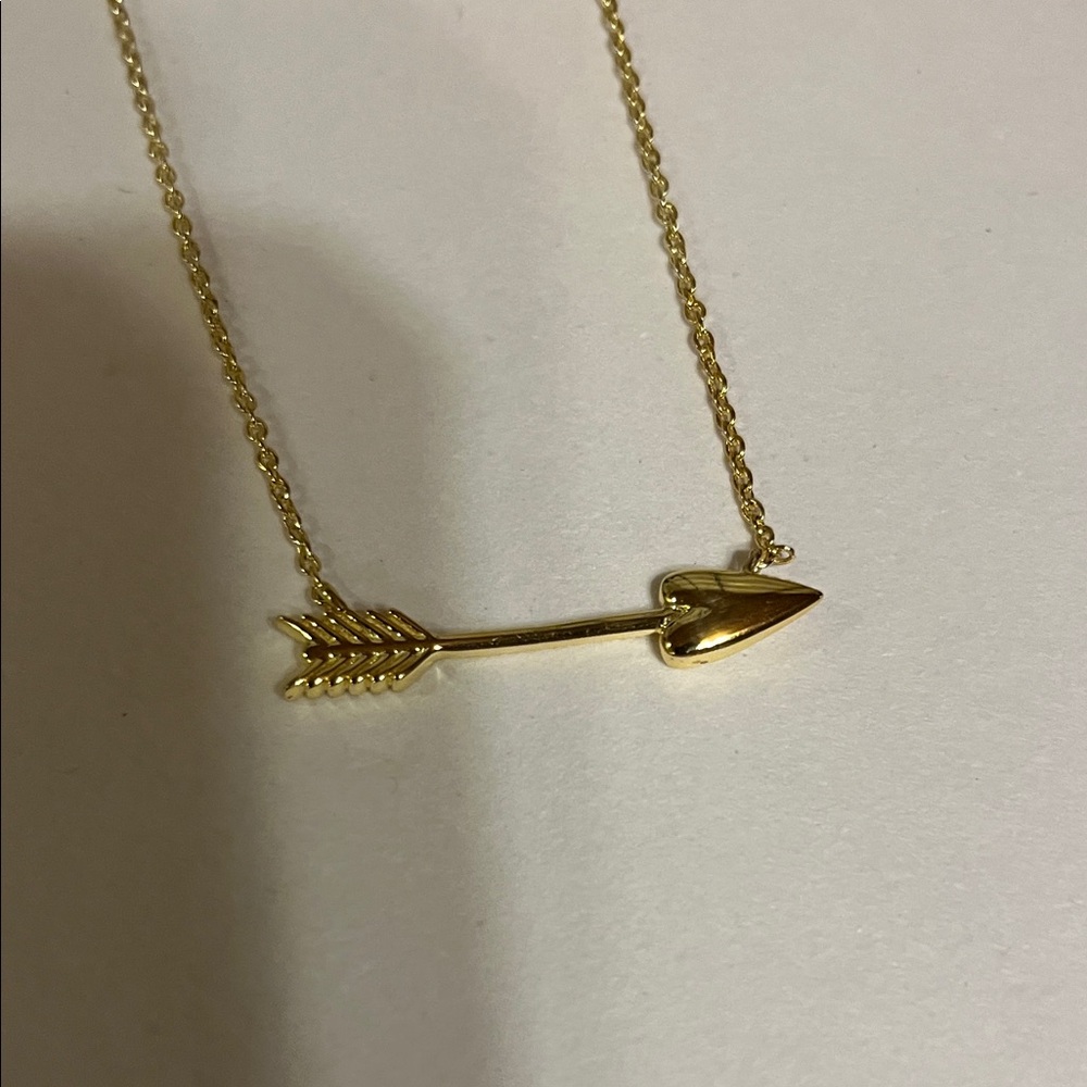 Kendra Scott Gold Arrow Heart Pendant Necklace